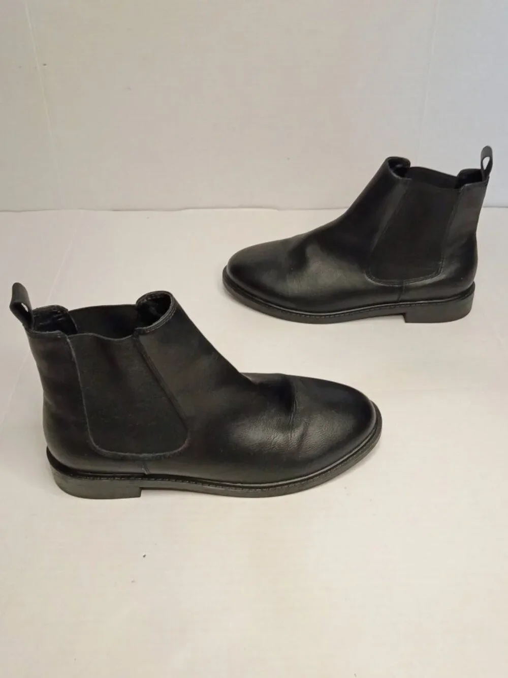 LOFT Black Chelsea Ankle Boots Women’s Size 9M